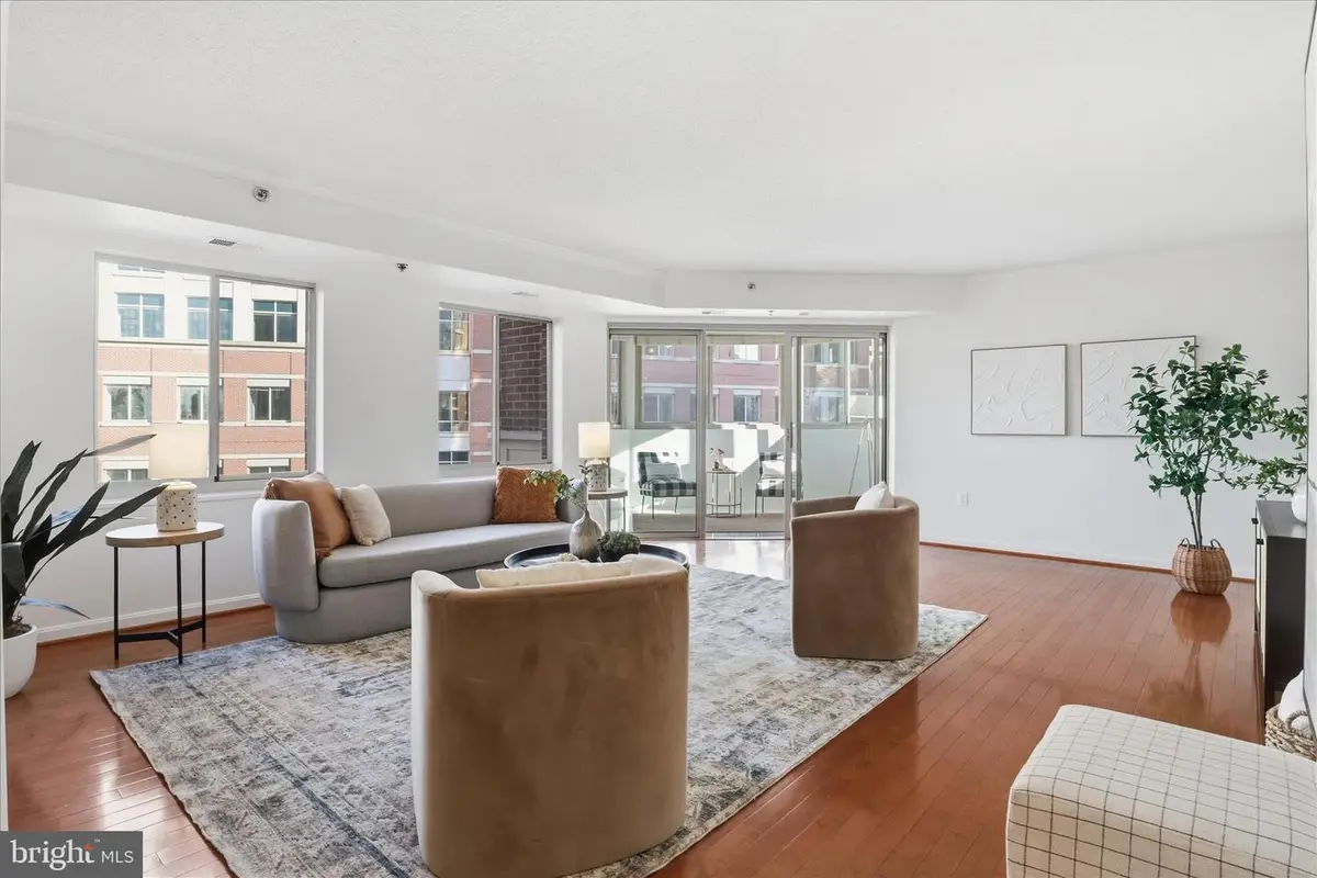 2121 Jamieson Ave #509, Alexandria, VA 22314 - Image #1