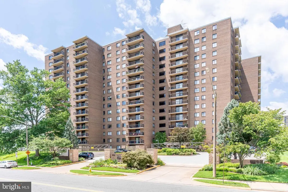 200 N Pickett St #311, Alexandria, VA 22304 - Image #1