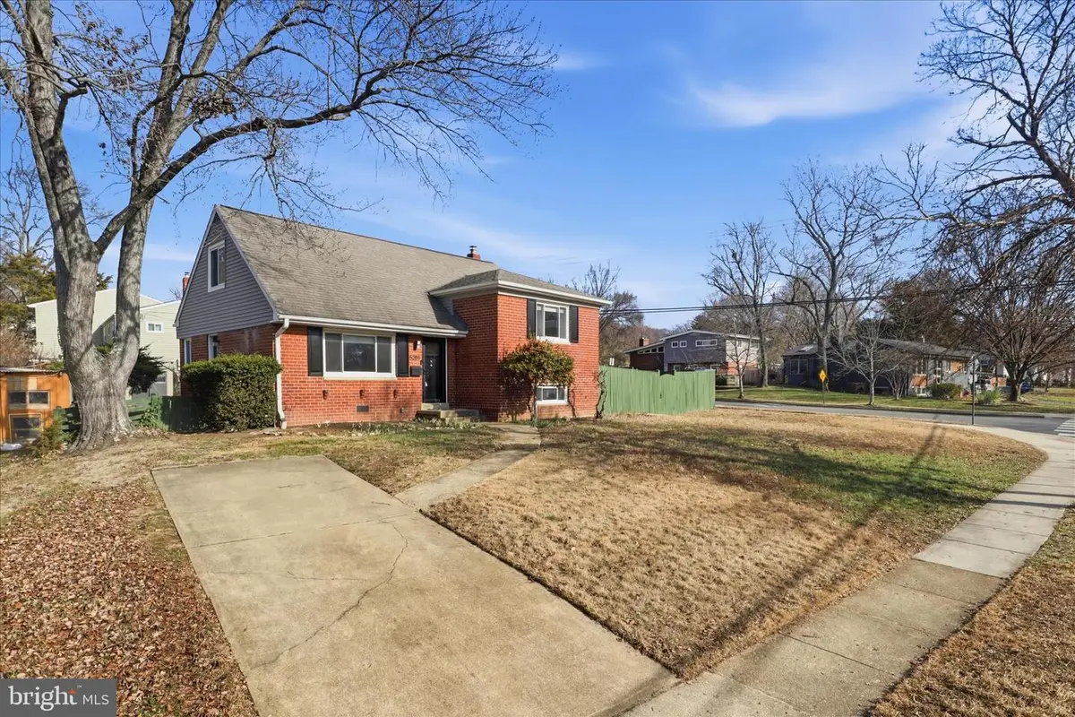 5201 Richenbacher Ave, Alexandria, VA 22304 - Image #1