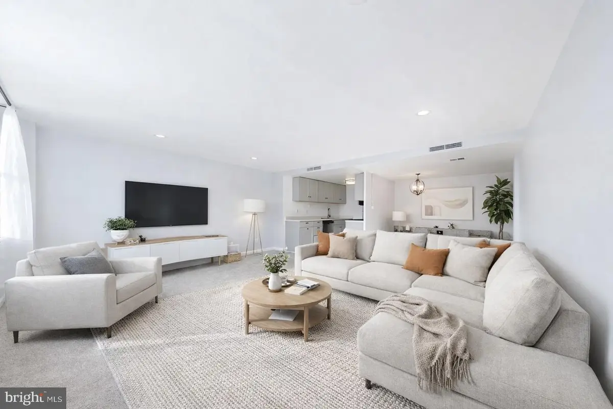 4600 Duke St #413, Alexandria, VA 22304 - Image #1