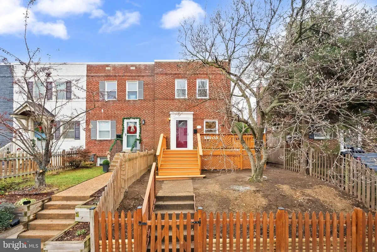 311 Mount Vernon Ave, Alexandria, VA 22301 - Image #1