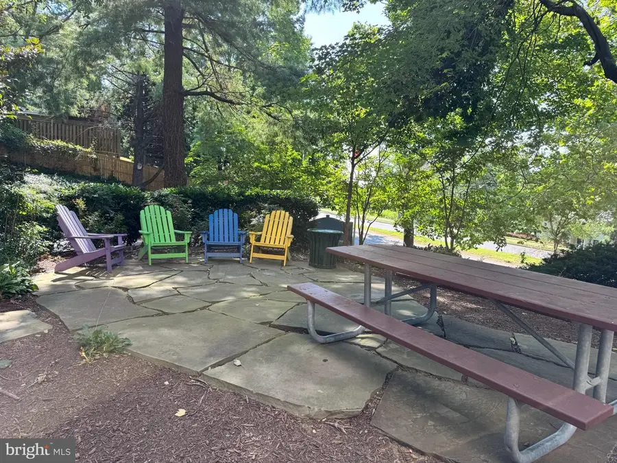 5911 Edsall Rd #904, Alexandria, VA 22304 - Image #3