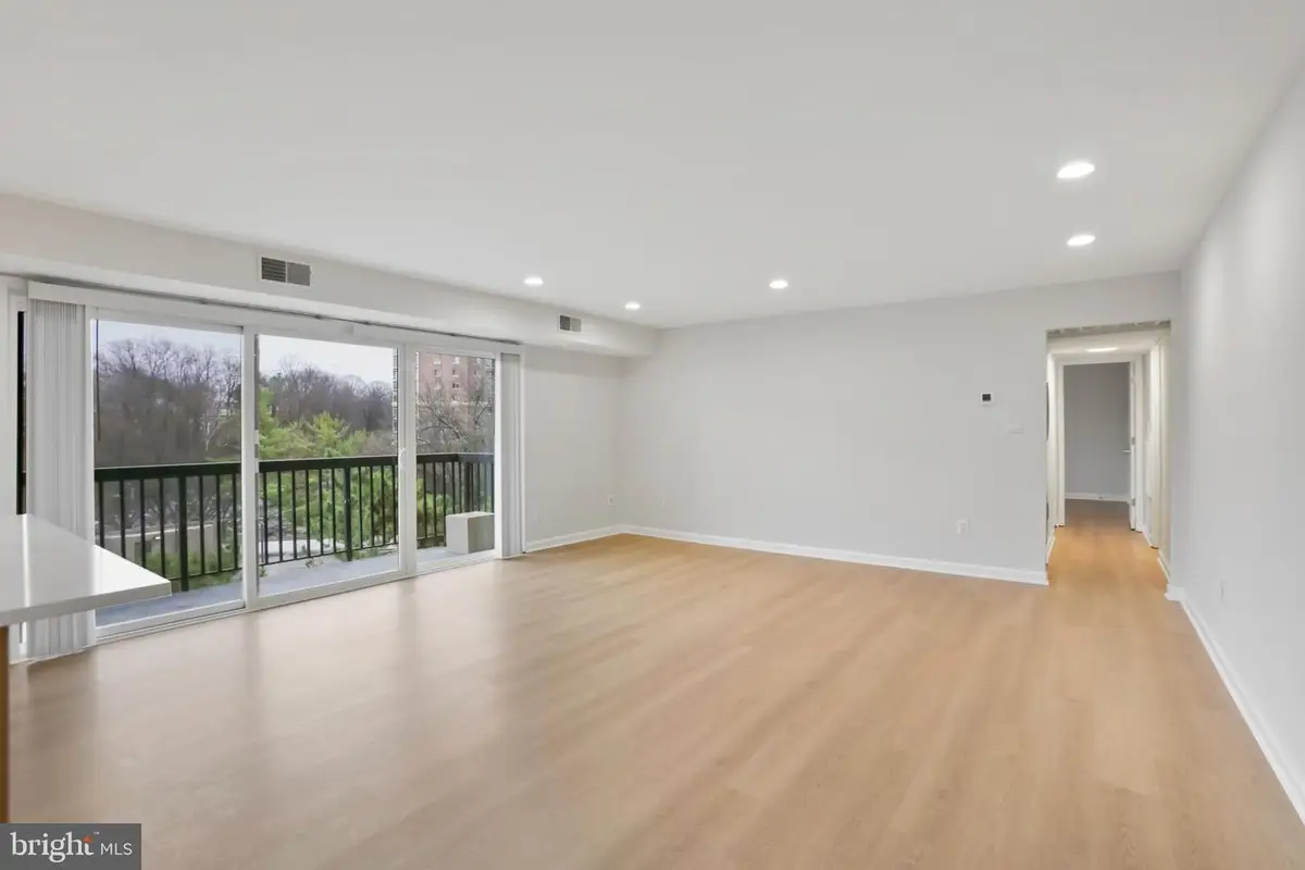 3200 S 28th St #403, Alexandria, VA 22302 - Image #1