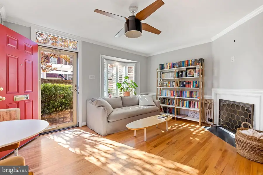 564 N Saint Asaph St N, Alexandria, VA 22314 - Image #3