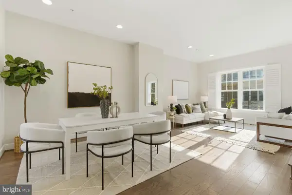 608 E Alexandria Ave, ALEXANDRIA, VA 22301