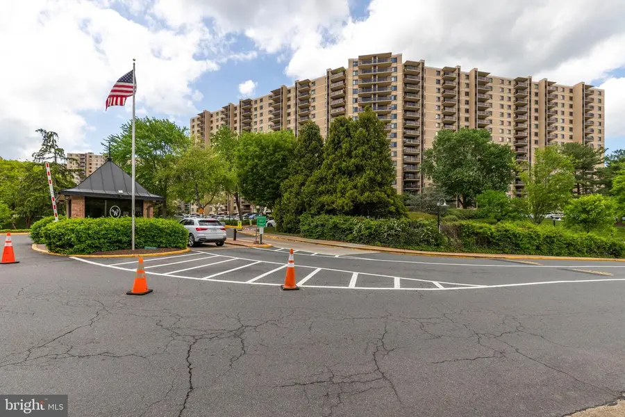 203 Yoakum Pkwy #1520, Alexandria, VA 22304 - Image #3