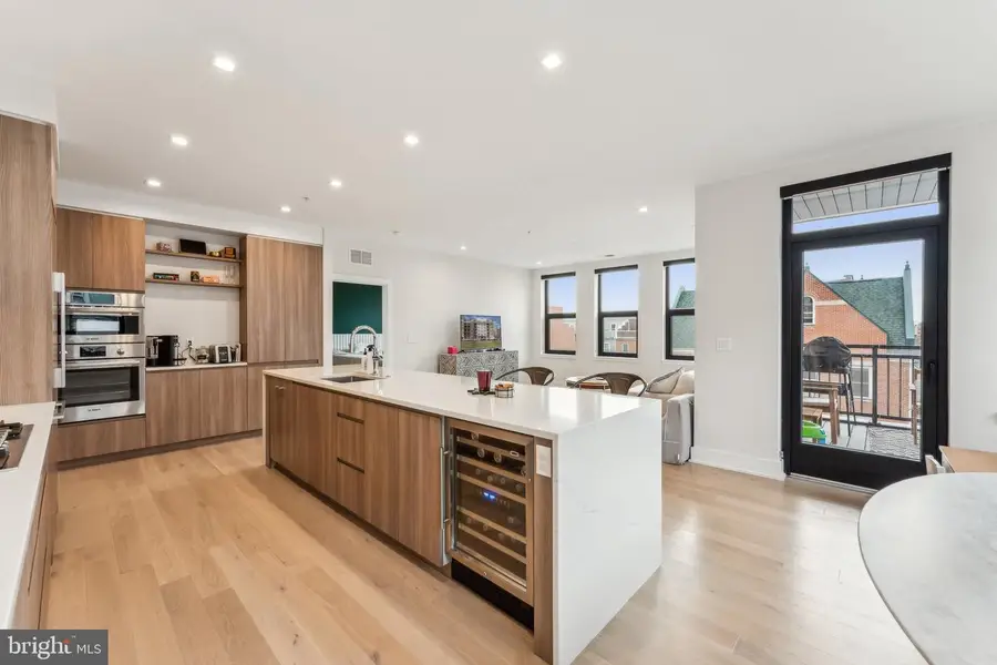 701 Swann Ave #402, Alexandria, VA 22301 - #3