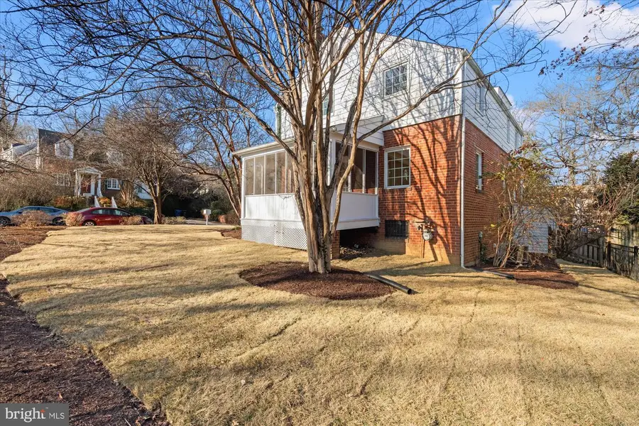 399 Tennessee Ave, Alexandria, VA 22305 - Image #2