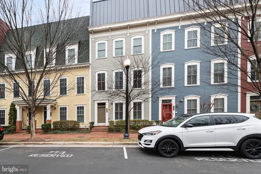 1417 Van Valkenburgh Ln, Alexandria, VA 22301 - Image #2