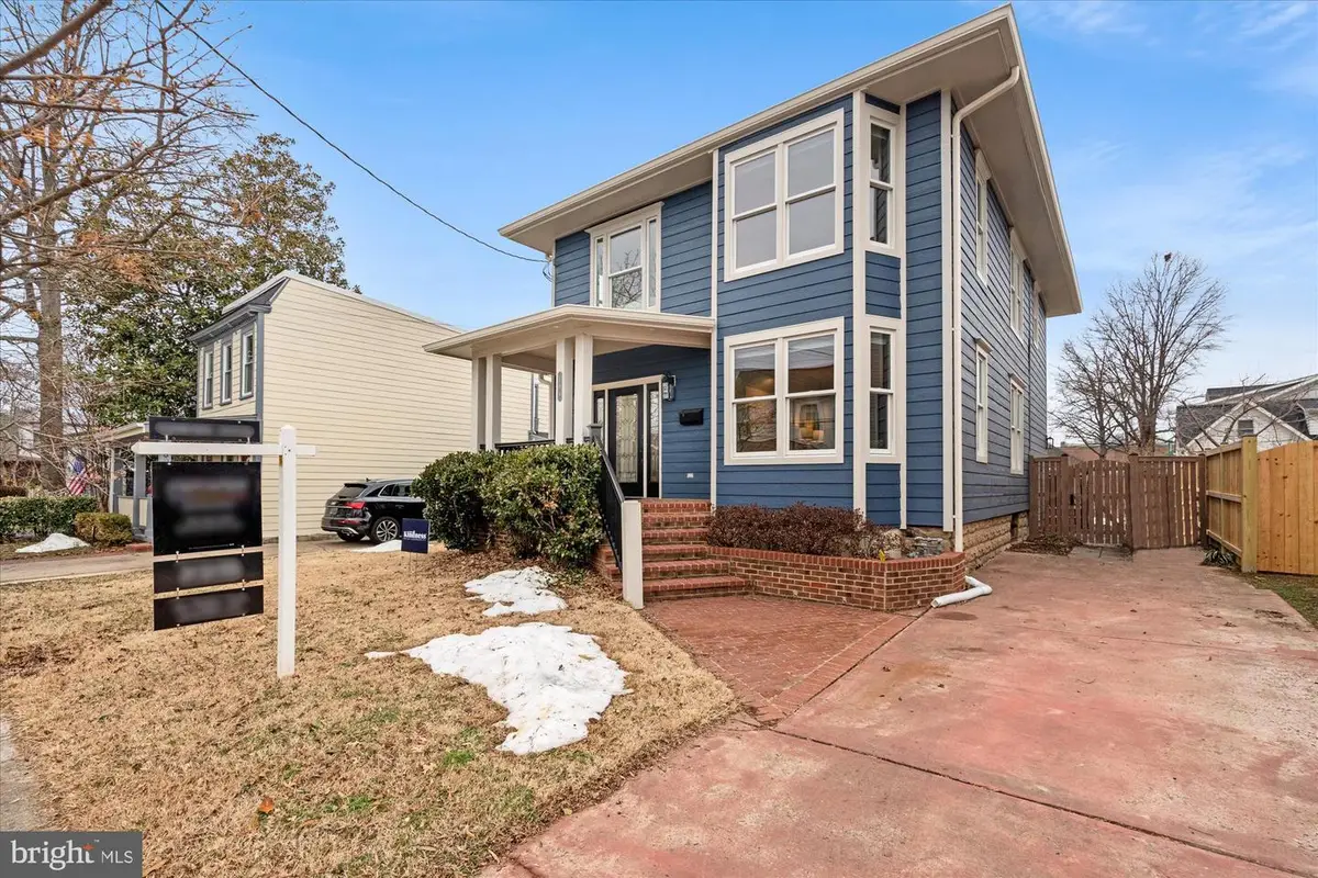 106 E Oxford Ave, Alexandria, VA 22301 - #1