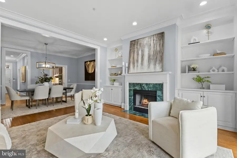 116 N Columbus St, Alexandria, VA 22314 - #2