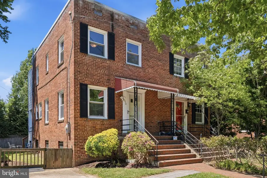 1710 N Cliff St, Alexandria, VA 22301 - #2