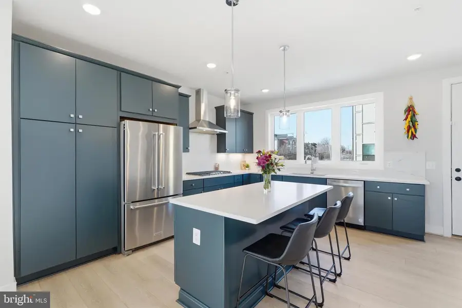 4901 Eisenhower Ave, Alexandria, VA 22304 - #2