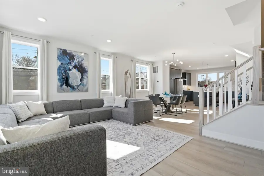 4901 Eisenhower Ave, Alexandria, VA 22304 - #3