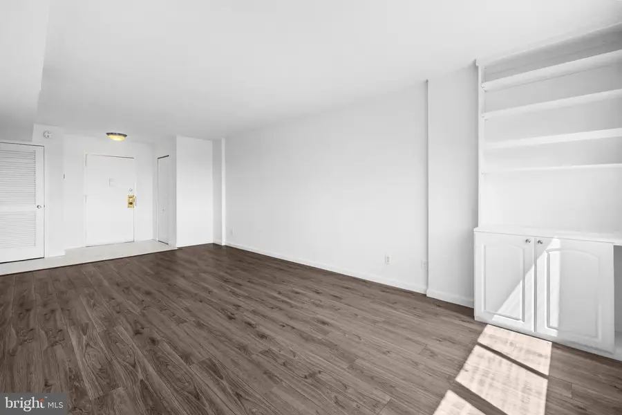 5340 Holmes Run Pkwy #1102, Alexandria, VA 22304 - Image #3