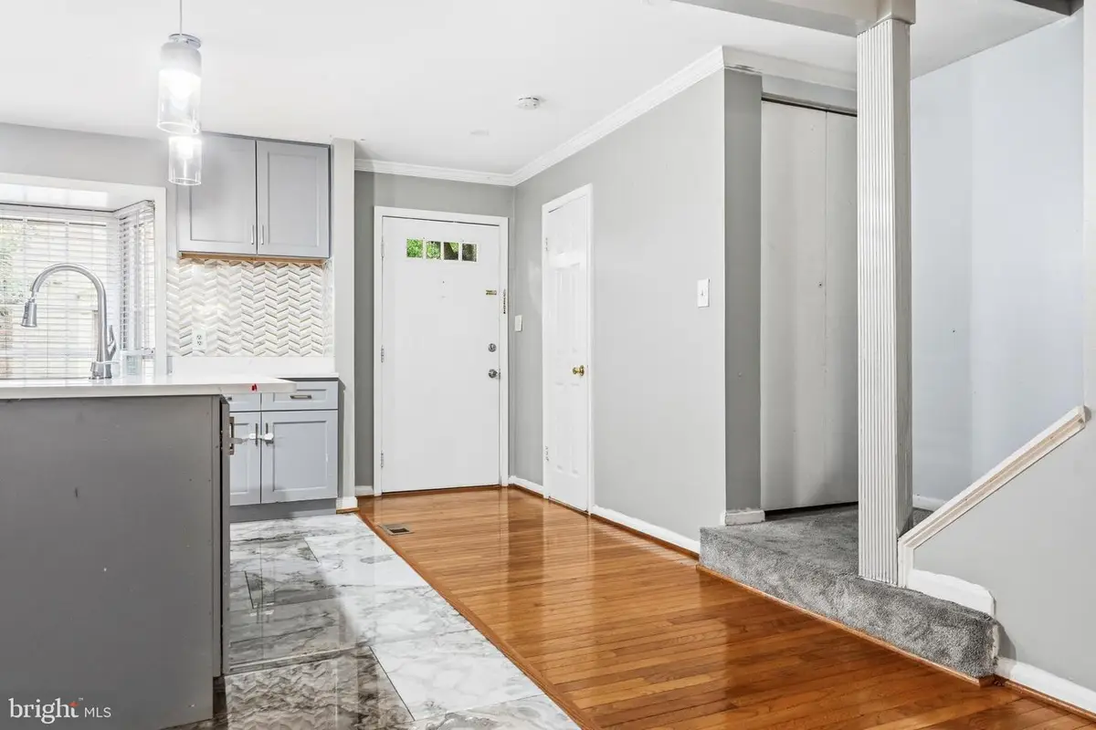 663 N Armistead St, Alexandria, VA 22312 - #1