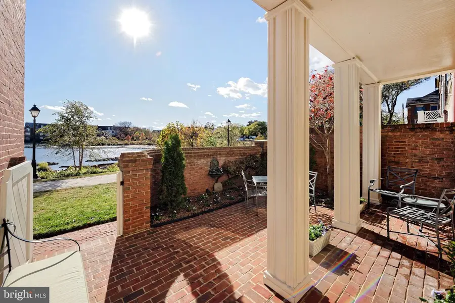 5 Wilkes St, Alexandria, VA 22314 - #2