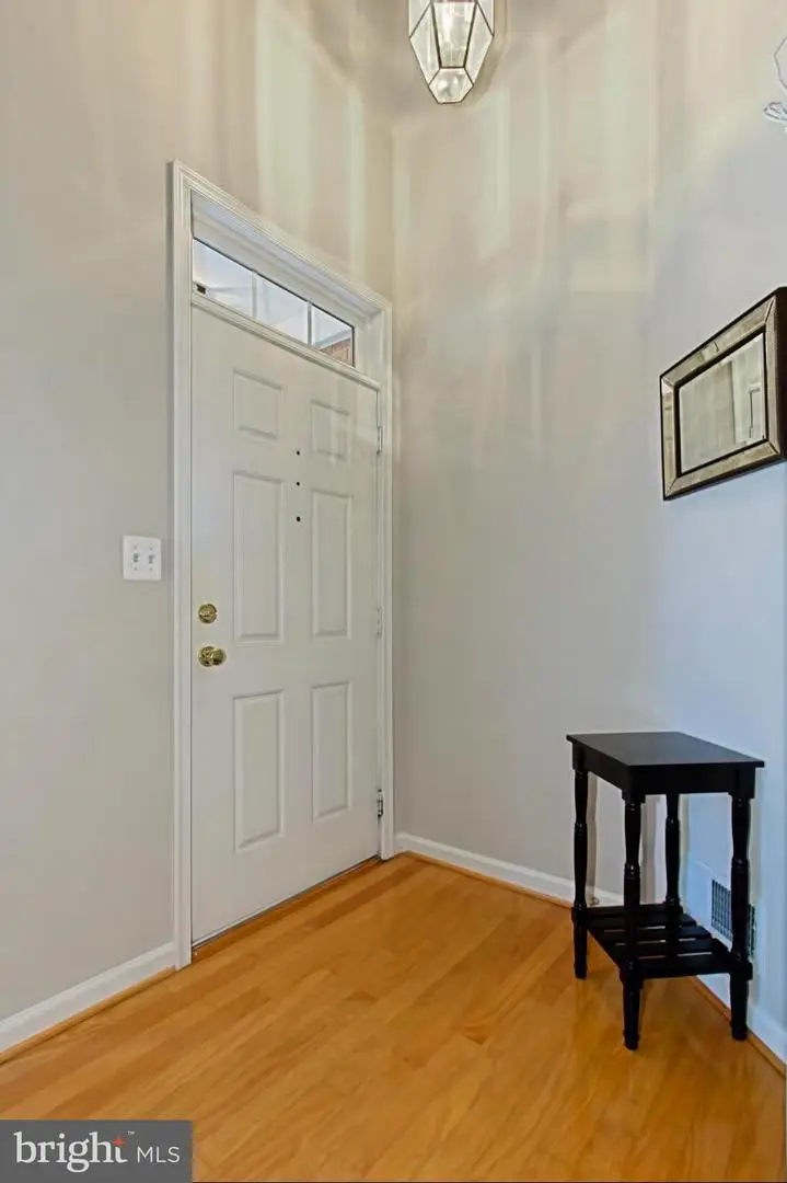 527 Cameron Station Blvd, Alexandria, VA 22304 - #2