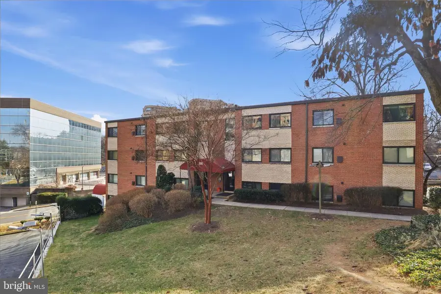 3300 S 28th St #404, Alexandria, VA 22302 - Image #3