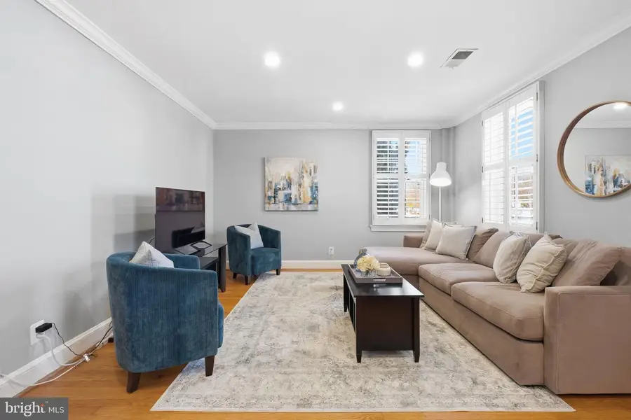 402 Commonwealth Ave #206, Alexandria, VA 22301 - Image #3