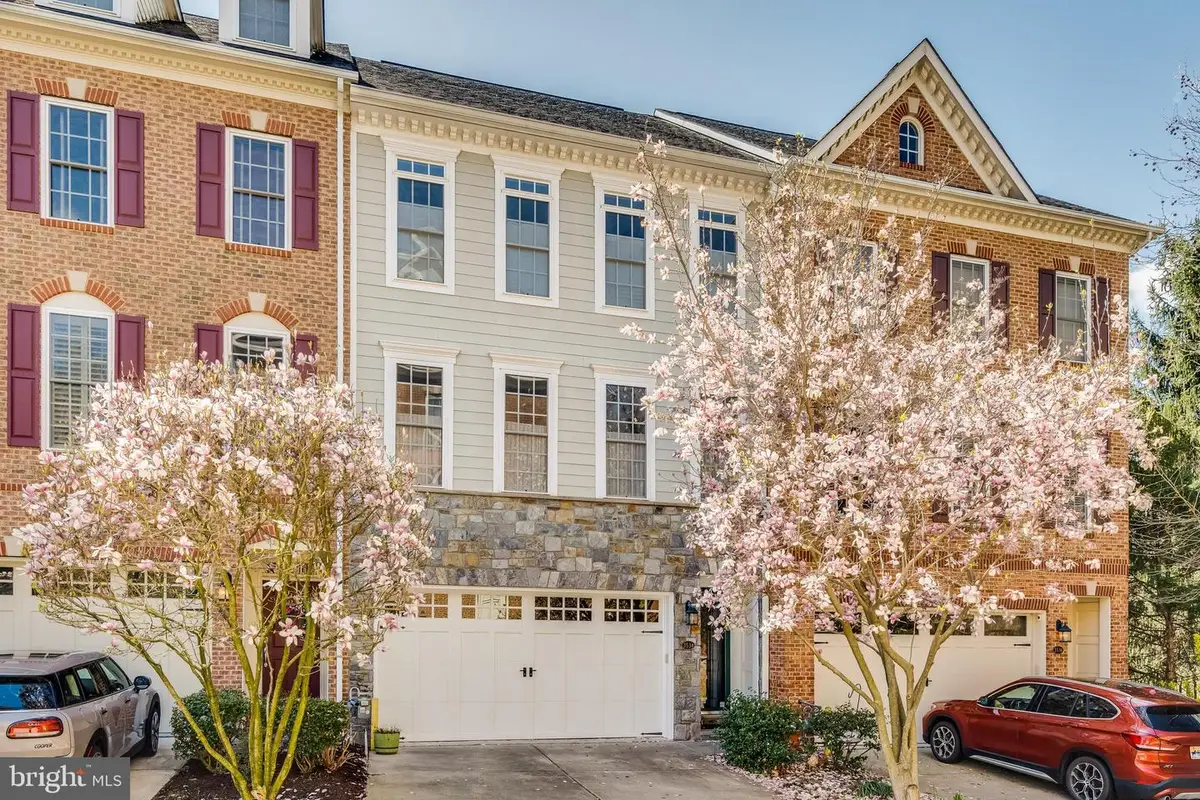 3534 Goddard Way, Alexandria, VA 22304 - #1