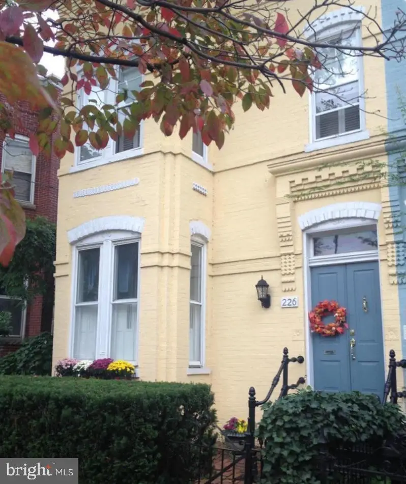 226 N Saint Asaph St, Alexandria, VA 22314 - #1