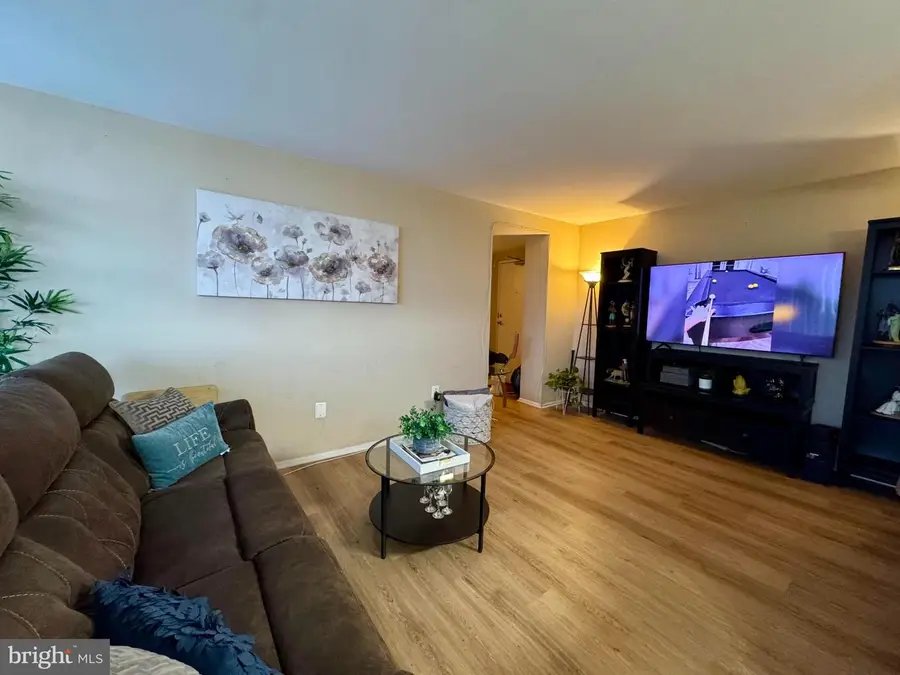 16 S Van Dorn St #602, Alexandria, VA 22304 - #3