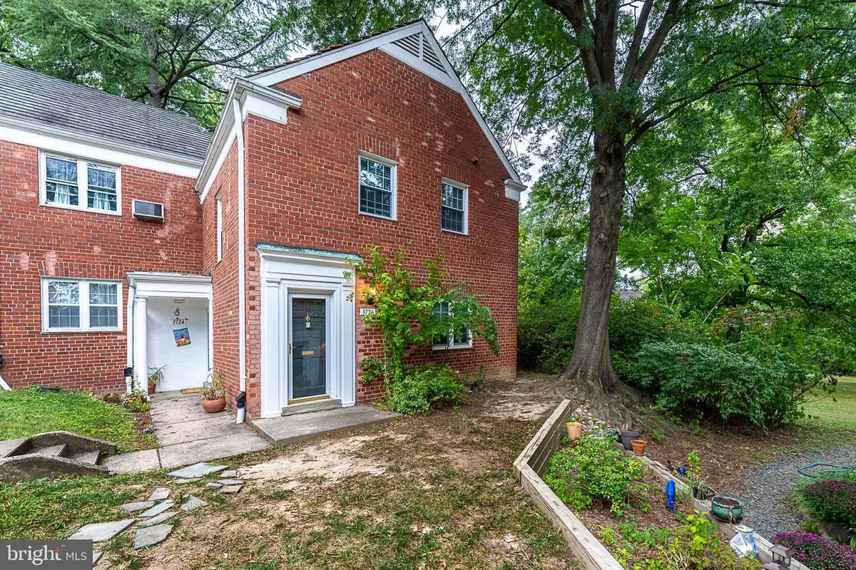 3726 Holmes Ln, Alexandria, VA 22302 - #1