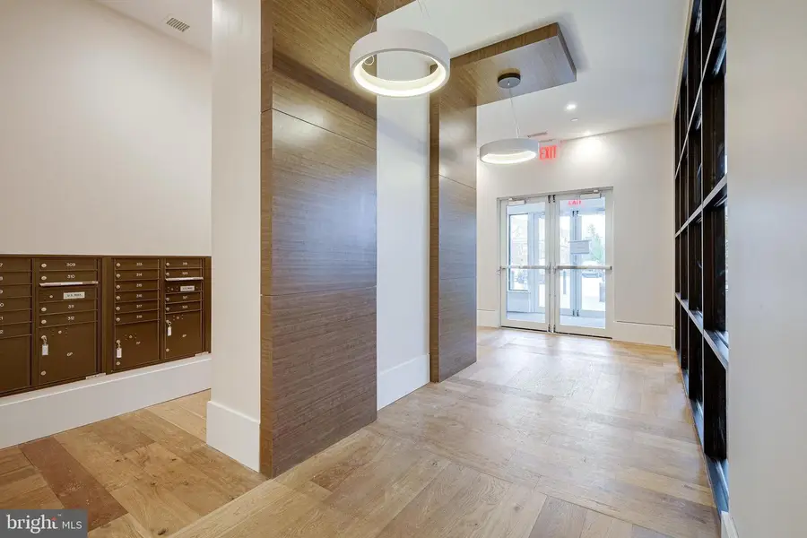 801 N Fairfax St #421, Alexandria, VA 22314 - #3