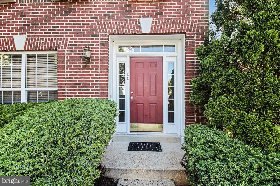 100 Meadows Ln, Alexandria, VA 22304 - #3