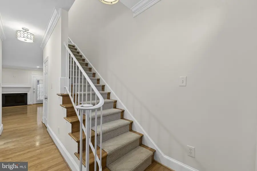 515 Tobacco Quay, Alexandria, VA 22314 - #2