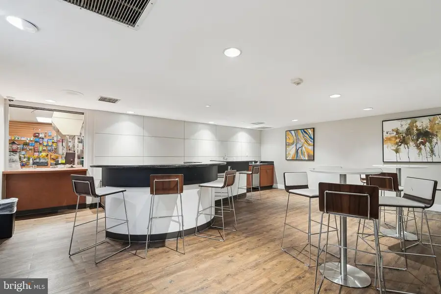 60 S Van Dorn St #511, Alexandria, VA 22304 - #3