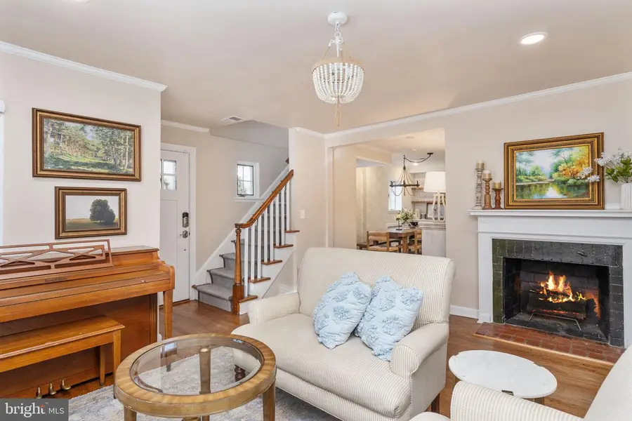 3101 Circle Hill Rd, Alexandria, VA 22305 - #3