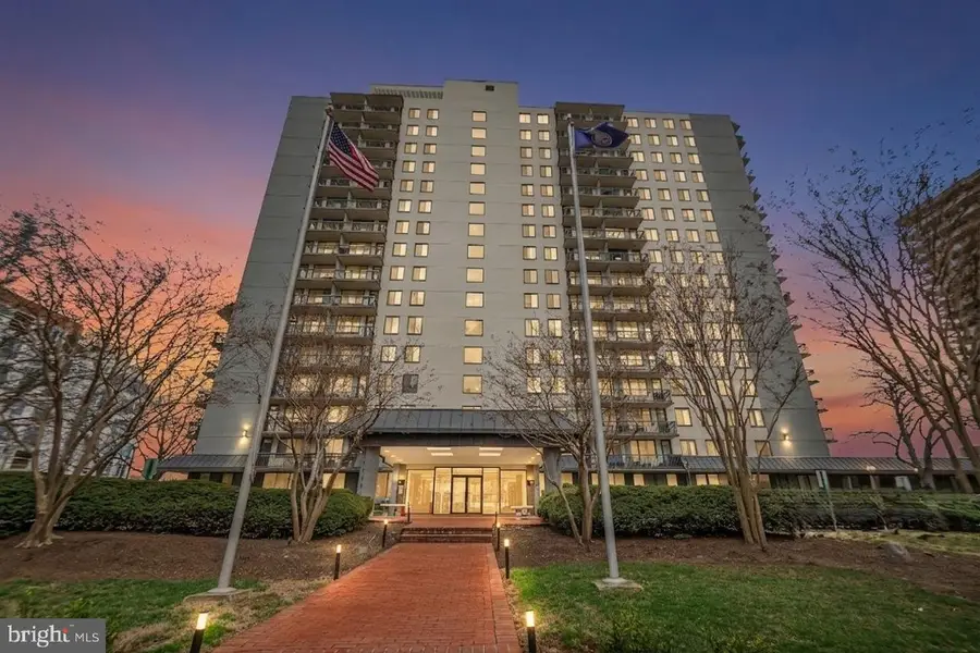 801 Pitt St N #605, Alexandria, VA 22314 - #2