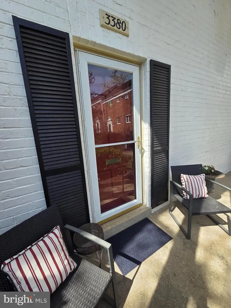 3380 Gunston Rd, Alexandria, VA 22302 - #2