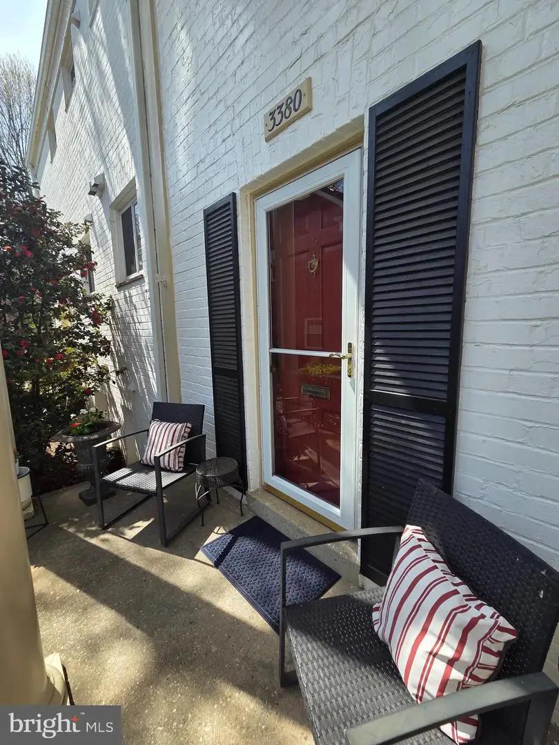 3380 Gunston Rd, Alexandria, VA 22302 - #3