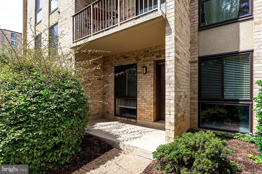 6141 Edsall Rd #b, Alexandria, VA 22304 - #2