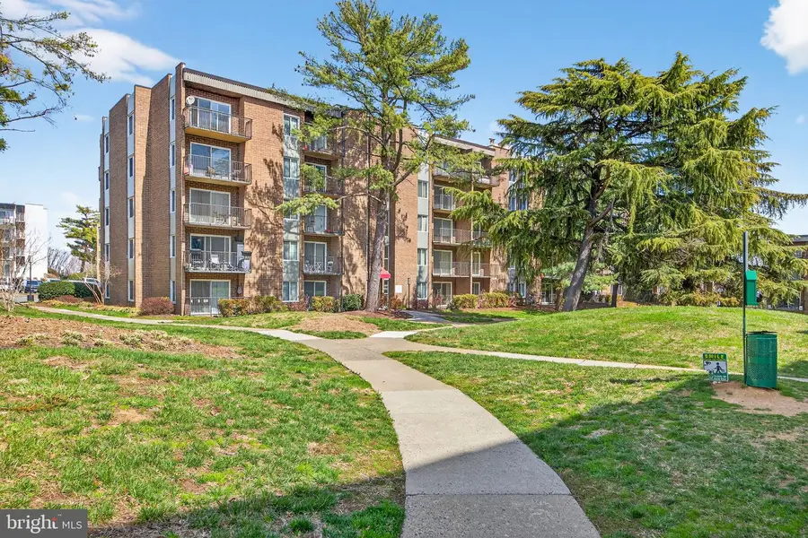 60 S Van Dorn St #413, Alexandria, VA 22304 - #2
