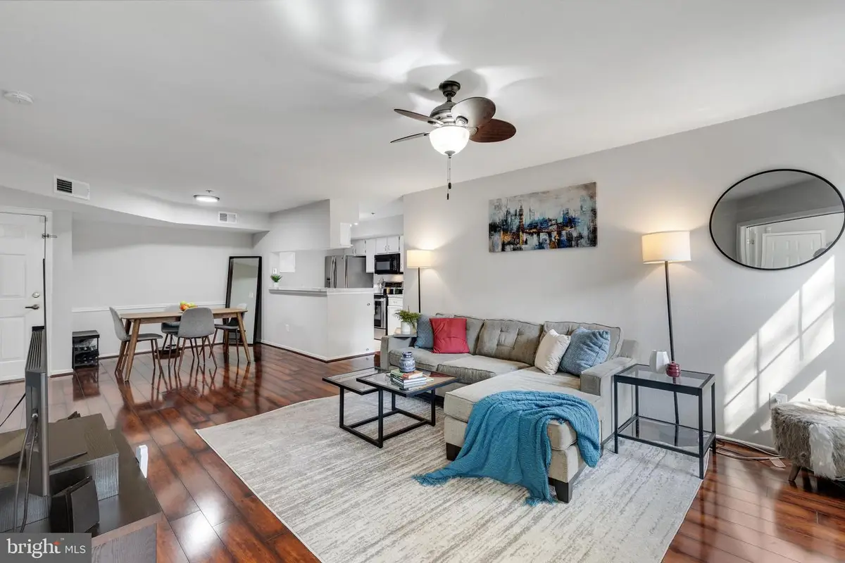 3313 Wyndham Cir #1203, Alexandria, VA 22302 - #1