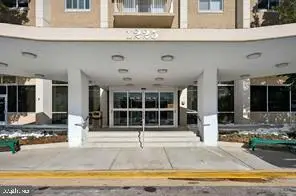 1225 Martha Custis Dr #516, Alexandria, VA 22302 - #2