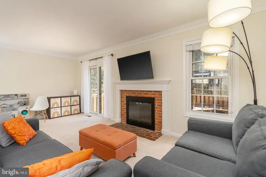 5452 Barrister Pl, Alexandria, VA 22304 - #3