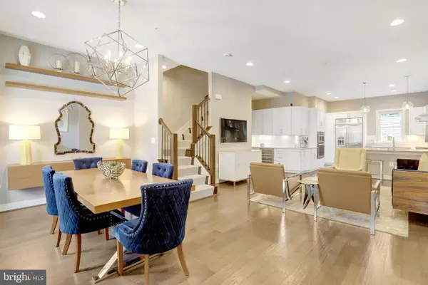 2104 Main Line Blvd, ALEXANDRIA, VA 22301