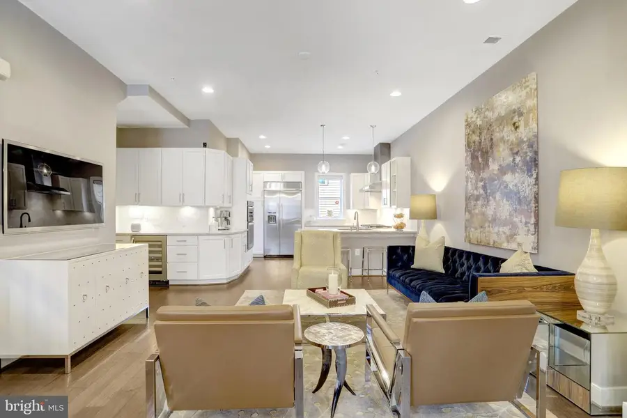 2104 Main Line Blvd, Alexandria, VA 22301 - #3