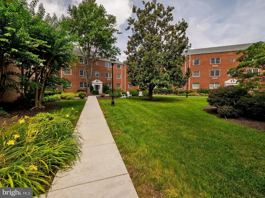 1608 W Abingdon Dr #102, Alexandria, VA 22314 - #3