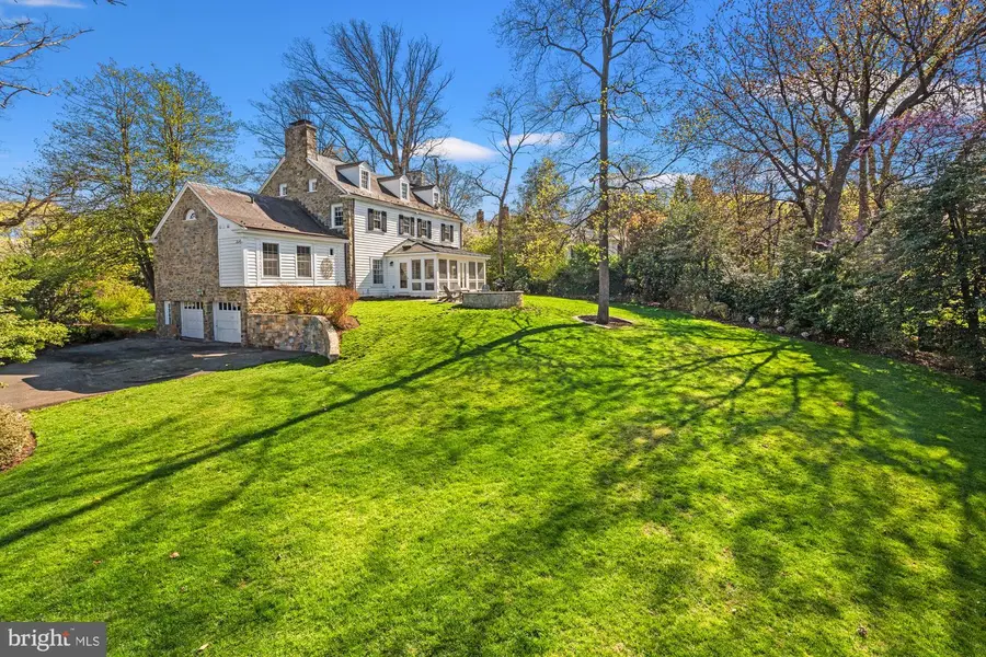 305 Mansion Dr, Alexandria, VA 22302 - #2