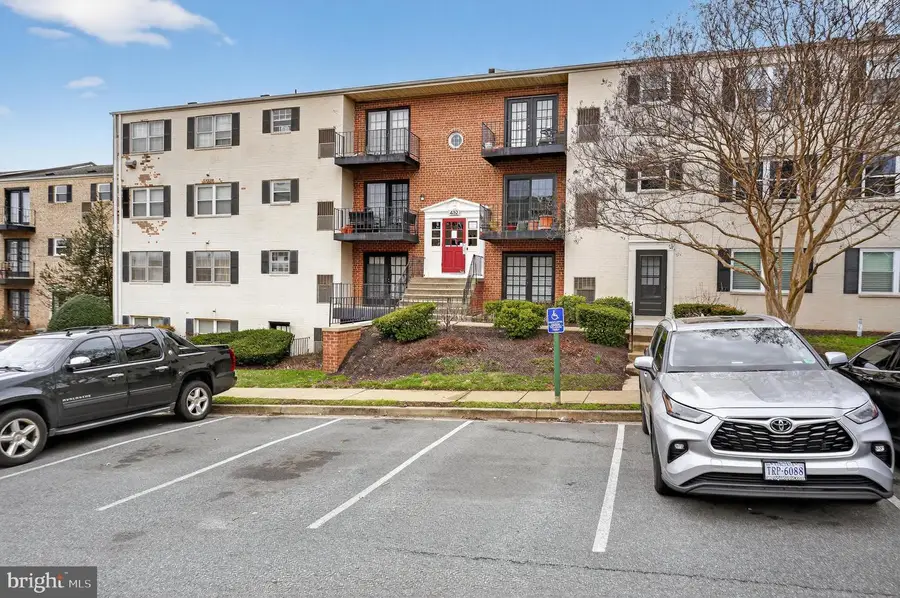432 N Armistead St #203, Alexandria, VA 22312 - #2