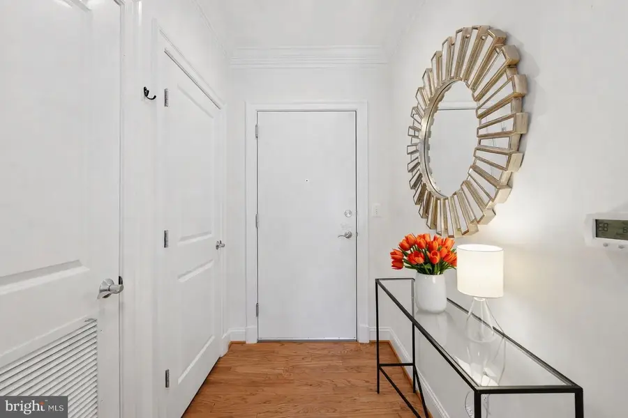 1023 N Royal St #305, Alexandria, VA 22314 - #2