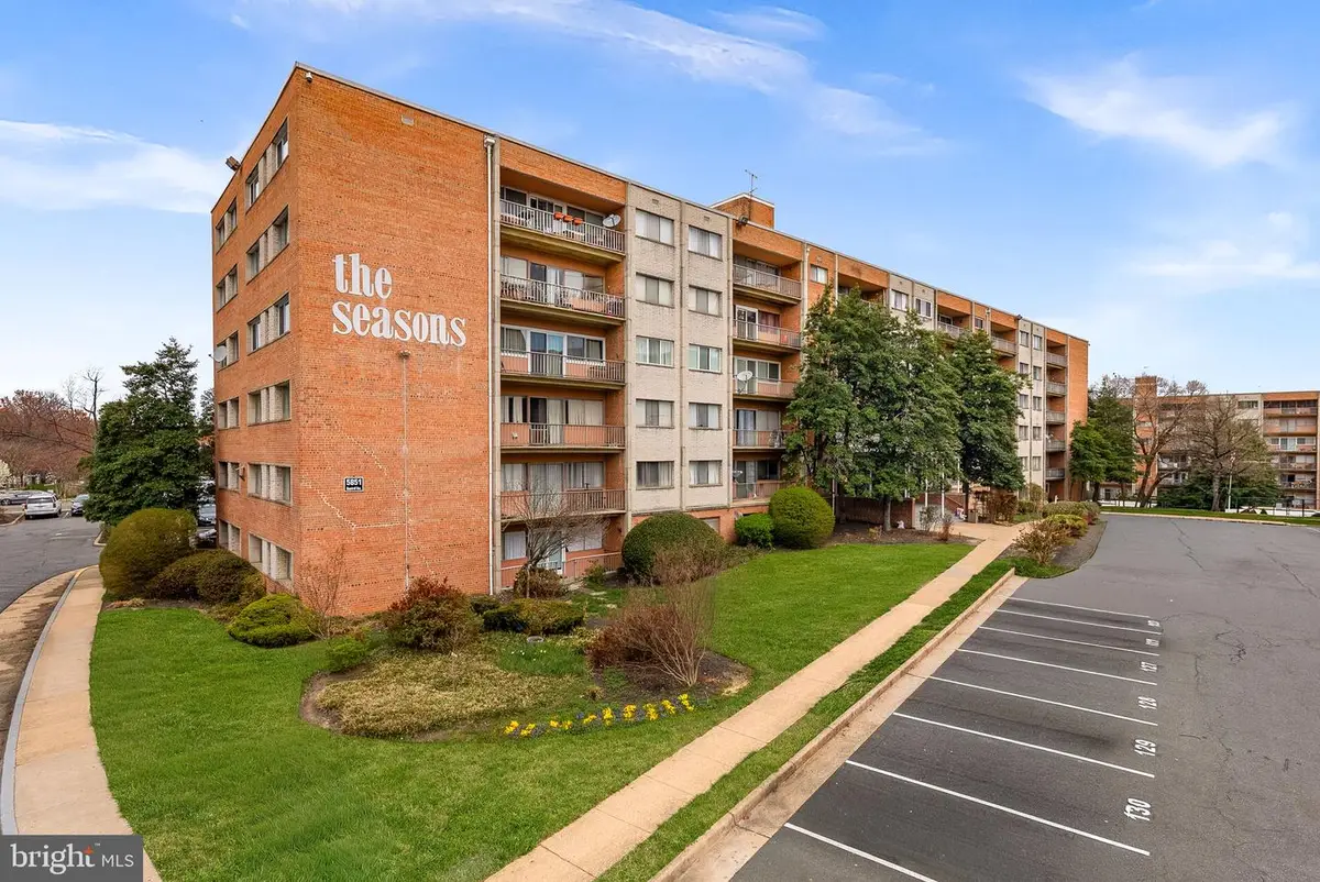 5851 Quantrell Ave #109, Alexandria, VA 22312 - #1
