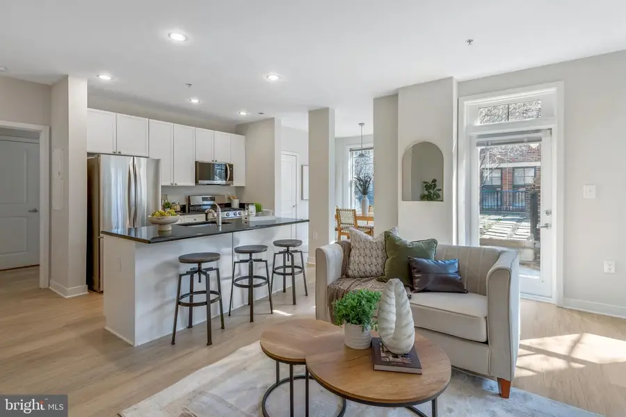 181 E Reed Ave #103, Alexandria, VA 22305 - #2