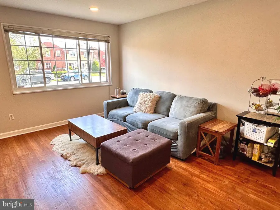 27 Garden Dr, Alexandria, VA 22304 - #2
